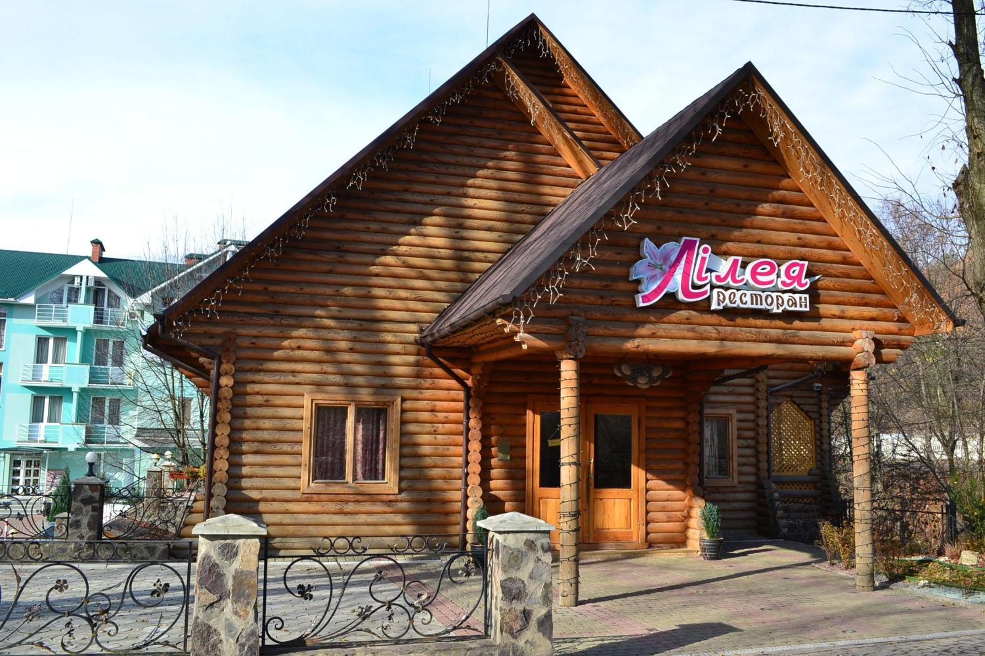 Lileya Hotel Поляна Екстериор снимка